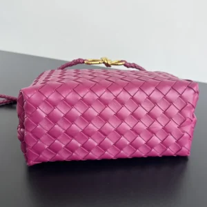 Bottega Veneta Women Small Andiamo Intrecciato Leather Top Handle Bag-Rose