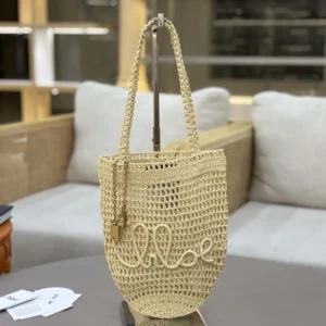 Chloe Women Small Summer Banana Tote Bag in Raffia-Sandy
