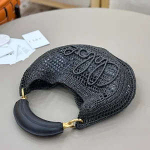 Chloe Women Summer Banana Hobo Bag In Raffia-Black