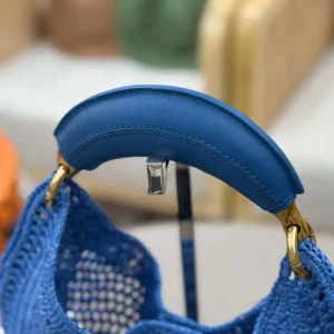 Chloe Women Summer Banana Hobo Bag In Raffia-Blue