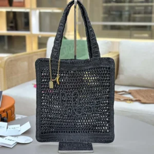 Chloe Women Summer Banana Tote Bag In Raffia-Black