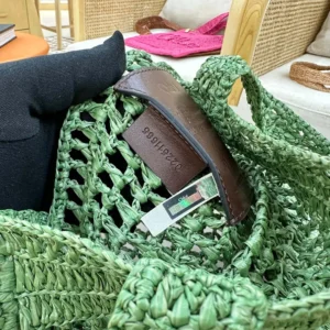 Chloe Women Summer Banana Tote Bag In Raffia-Green