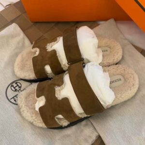 Hermes Women Chypre Sandal in Calfskin with Shearling Lining