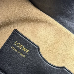 Loewe Women Medium Ola Bag in Smooth Calfskin-Black