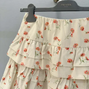 Prada Women Floral Print Linen Miniskirt P196W17LGF0018