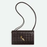 Bottega Veneta Women Andiamo Pouch-Bordeaux 836940V