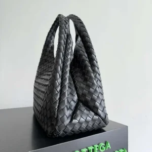 Bottega Veneta Women Medium Campana-Black 844249V