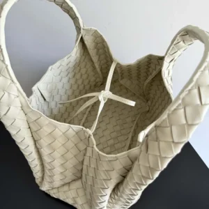 Bottega Veneta Women Medium Campana-White 844249V