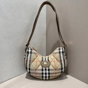 Burberry Women Horseshoe Crossbody Bag​ 81113081