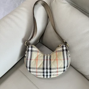Burberry Women Horseshoe Crossbody Bag​ 81113081