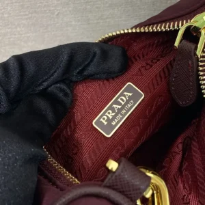 Prada Women Re-Edition 2005 Re-Nylon Bag 1BH204R064