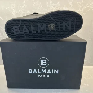 Balmain Unisex B Court Trainers in Calfskin-Black