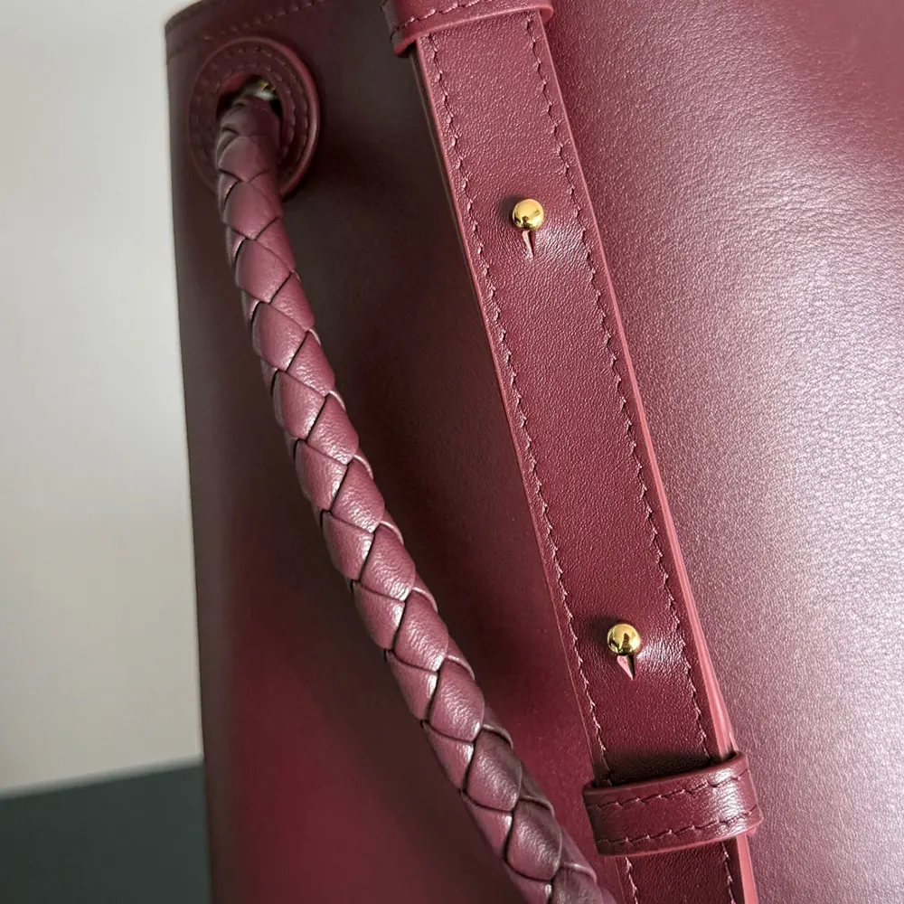 Bottega Veneta Women Andiamo Bucket in Silky Calf Leather-Maroon 844169V 8 Bottega Veneta Women Andiamo Bucket in Silky Calf Leather-Maroon 844169V