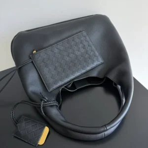 Bottega Veneta Women Large Campana-Black 844251V5XH01019