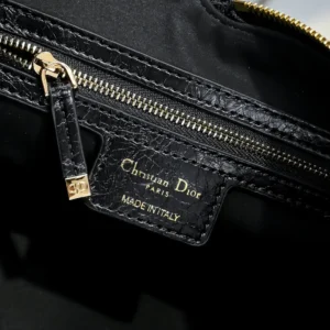 Dior Women Medium Dior Voyage Bag Black Flat Macrocannage Grained Calfskin