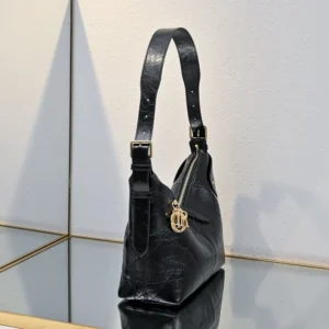Dior Women Medium Dior Voyage Bag Black Flat Macrocannage Grained Calfskin