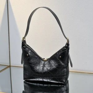 Dior Women Medium Dior Voyage Bag Black Flat Macrocannage Grained Calfskin