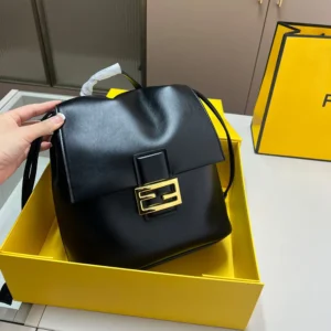 Fendi Women Cappuccino Black Leather Backpack 8BZ057A
