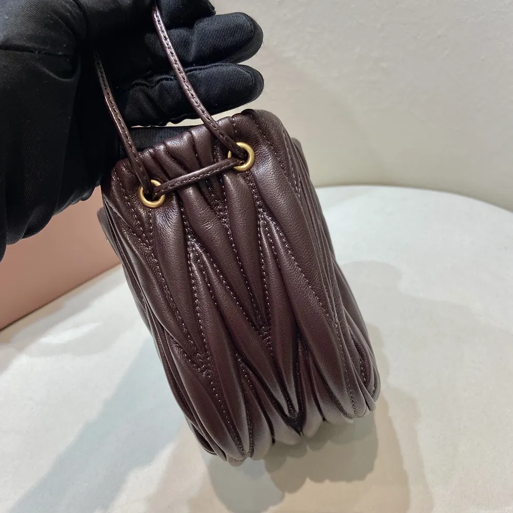 Miu Miu Women Matelassé Nappa Leather Pouch-Burgundy 5ND022 (6) Miu Miu Women Matelassé Nappa Leather Pouch-Burgundy 5ND022