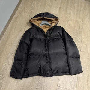 Prada Women Re-Nylon Down Jacket-Black 29B4081WQ8