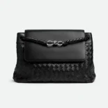 Bottega Veneta Unisex Medium Andiamo Messenger-Black 807715V