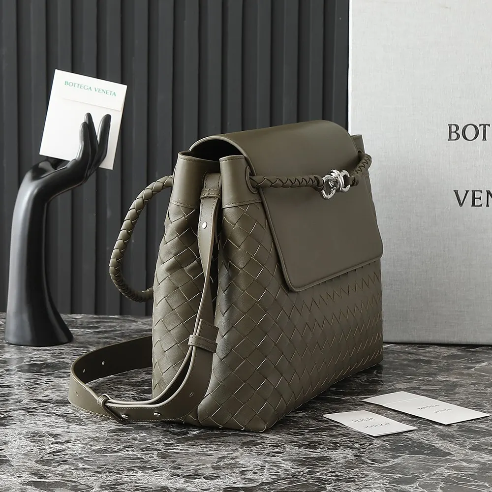 Bottega Veneta Unisex Medium Andiamo Messenger-Dark Green 807715V 4 Bottega Veneta Unisex Medium Andiamo Messenger-Dark Green 807715V