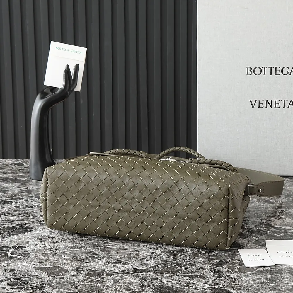 Bottega Veneta Unisex Medium Andiamo Messenger-Dark Green 807715V 6 Bottega Veneta Unisex Medium Andiamo Messenger-Dark Green 807715V