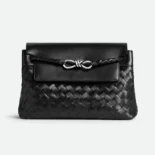 Bottega Veneta Unisex Small Andiamo Messenger-Black 815781V