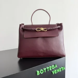 Bottega Veneta Women Large Campana-Barolo 817231V