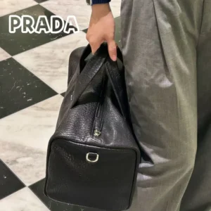 Prada Unisex Nappa Leather Duffle Bag-Black 2VC045