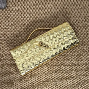 Bottega Veneta Women Andiamo Clutch-Gold 741511V5XQ28472