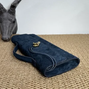 Bottega Veneta Women Andiamo Clutch-Navy 741511V60F14033