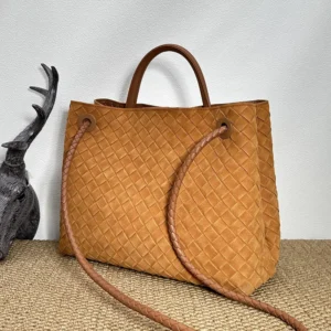 Bottega Veneta Women Large Andiamo-Brown 766019V1QE62598