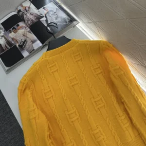 Celine Men Crewneck Sweater In Chains Cashmere-Yellow RY0MF0Y51