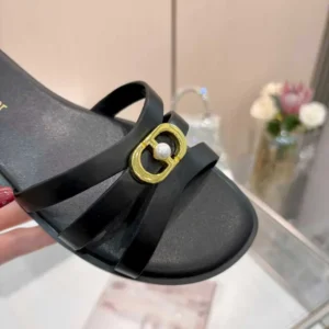Dior Women 30M Slide Black Calfskin KCO520CFY