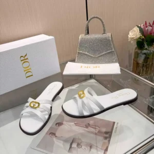 Dior Women 30M Slide White Calfskin KCO520CFY