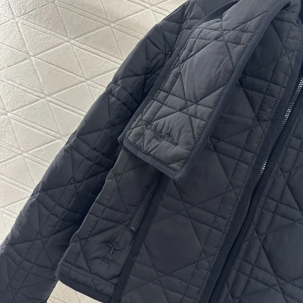 Dior Men Macrocannage Coat with Scarf Collar Black Quilted Technical Taffeta 7 Dior Women Macrocannage Coat with Scarf Collar Black Quilted Technical Taffeta