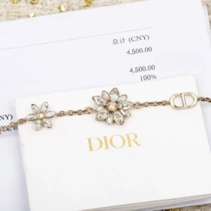 Dior Women Petit CD Lucky Baroque Earrings Gold-Finish Metal E4352WOMCY
