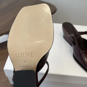 Loewe Women Onda Mule In Embossed Calfskin LOND379X06