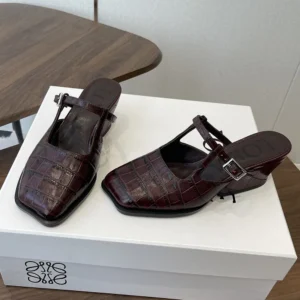 Loewe Women Onda Mule In Embossed Calfskin LOND379X06