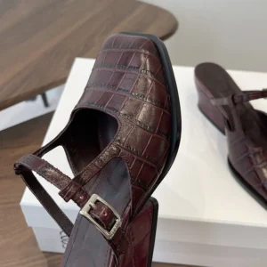 Loewe Women Onda Mule In Embossed Calfskin LOND379X06