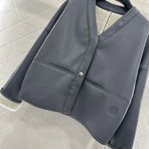 Loewe Women Pebble Cardigan In Shearling-Light Grey IDS359Y2SL49