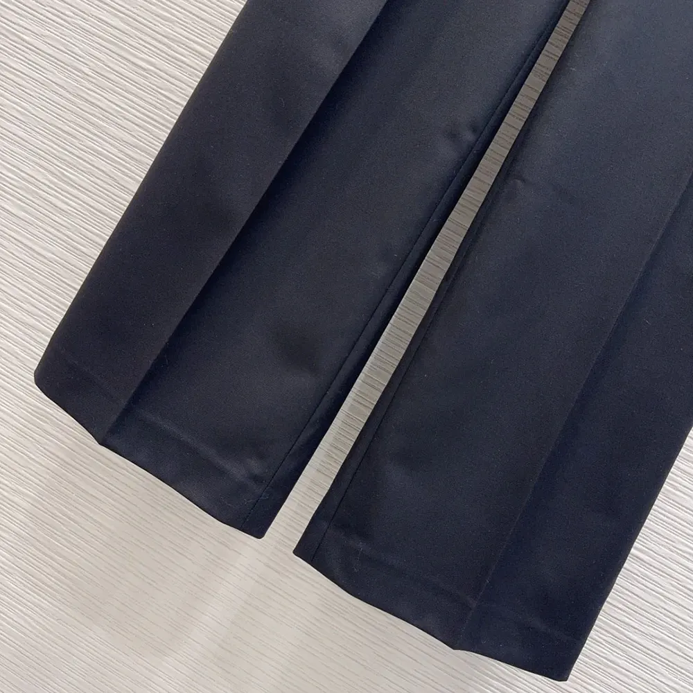 Loewe Women Trousers in Wool-Black S359Y04XI2 7 Loewe Women Trousers in Wool-Black S359Y04XI2
