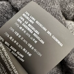Miu Miu Women Wool And Cashmere Cardigan MMF01K17JAF0308