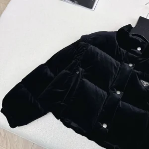 Prada Men Velvet Down Jacket-Black 29180518H4