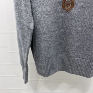 Prada Women Cashmere and wool Prada logo crew-neck sweater-Slate Gray