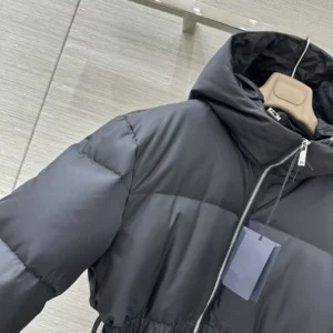 Prada Women Re-Nylon Hooded Down Jacket 29X2141WQ8Prada Women Re-Nylon Hooded Down Jacket 29X2141WQ8