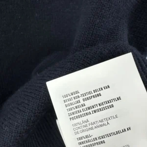 Prada Women Wool And Cashmere Crew-Neck Sweater-Navy P24V2B18M6