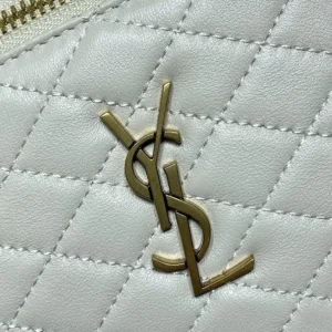 Saint Laurent YSL Women Gaby Large Vanity Bag In Lambskin-White 8515721E
