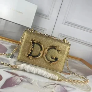 Dolce Gabbana D&G Women DG Girls Phone Bag in Nappa Mordore Leather